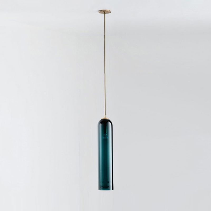 Répandiment de la lampe à pension de pendentif tubulaire minimaliste.