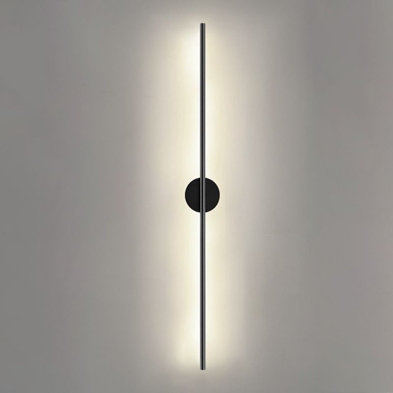 Éclairage mural en métal linéaire