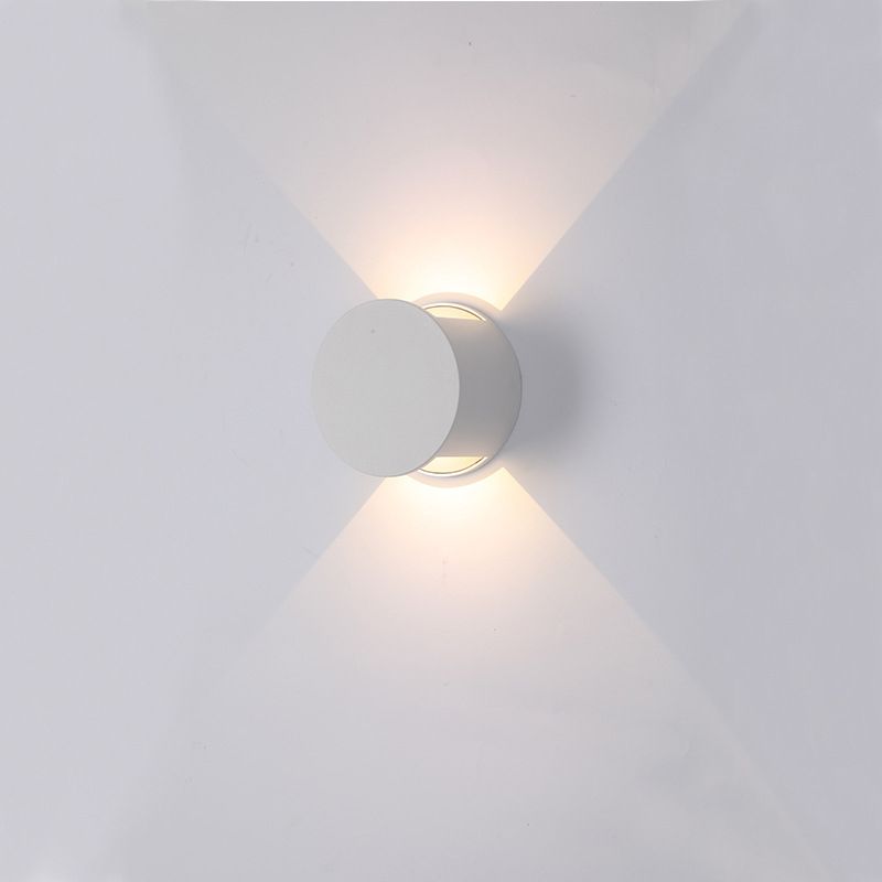 Circular Shape Wall Light Modern Style Metal 2 Lights Sconce in Black/White