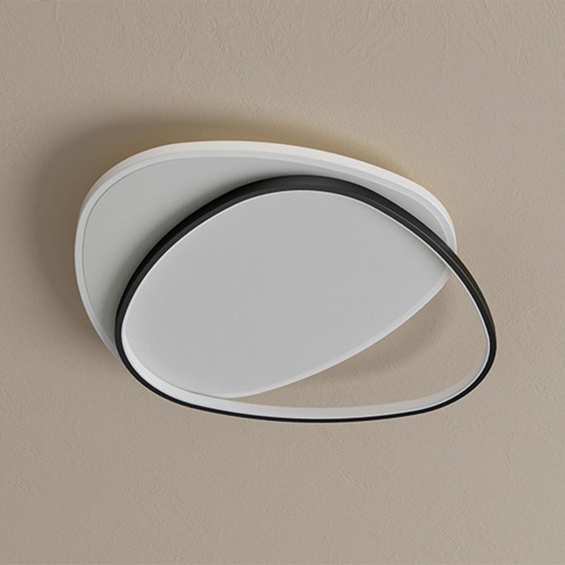 Triangle Flush Mount Ceiling Light Fixture Contemporary Metal Ceiling Mount Chandelier for Balcony