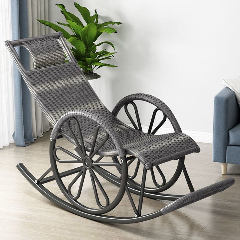 Modern Rattan Rocking Chair Woven Rope Rocker Chair for Drawing Room