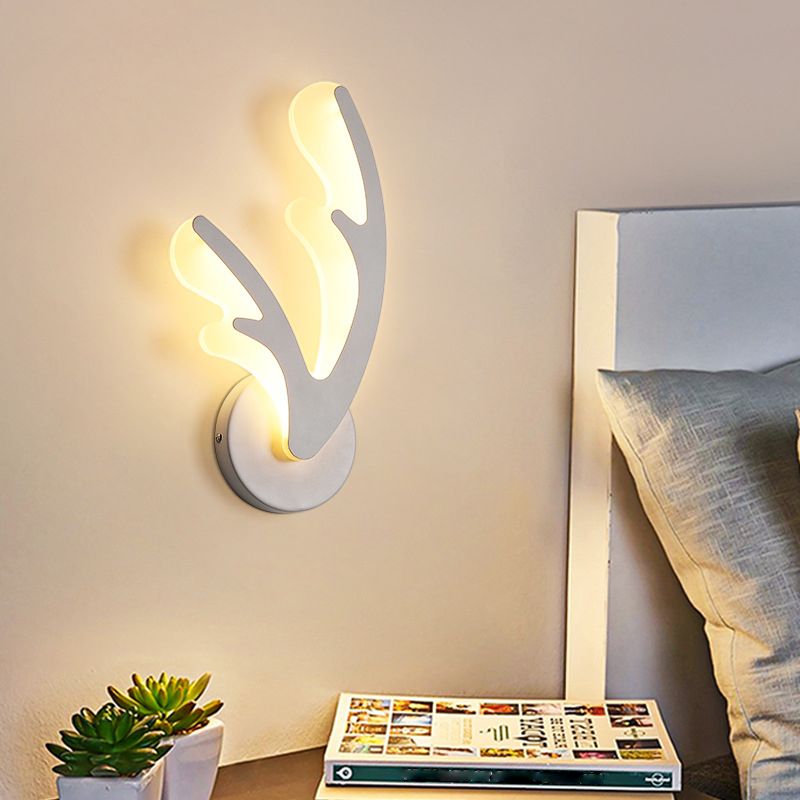 Acrylic White LED Wall Lamp in Modern Creative Style Wrought Iron Wall Sconce for Interior Spaces