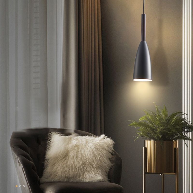 Pendante intérieure minimaliste, Éclairage pendentif en métal nordique à 1 lumière pour chambre à coucher