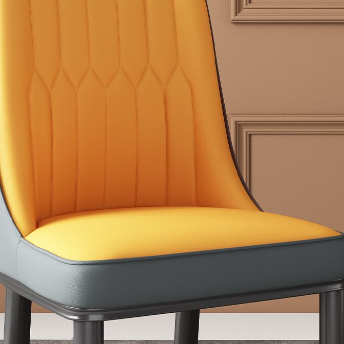 Chaise d'appoint scandinave avec dossier solide et chaise de salle à manger rembourrée en métal (Ensemble de 2)