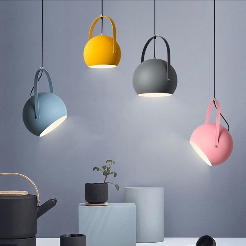 1 leichte Ballhängung Lichter Nordic Style Eisendecke mit hängenden Kabel für das Restaurant