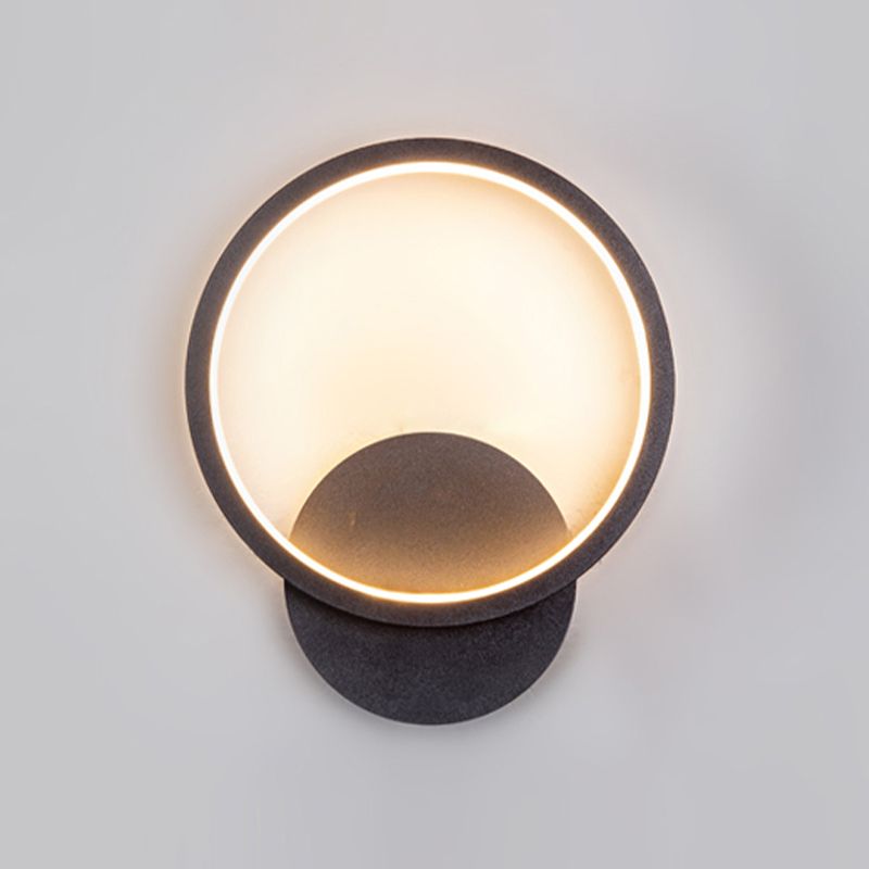 Metal Modern Wall Sconce Geometric Shape Wall Light with Silicone Shade for Bedroom