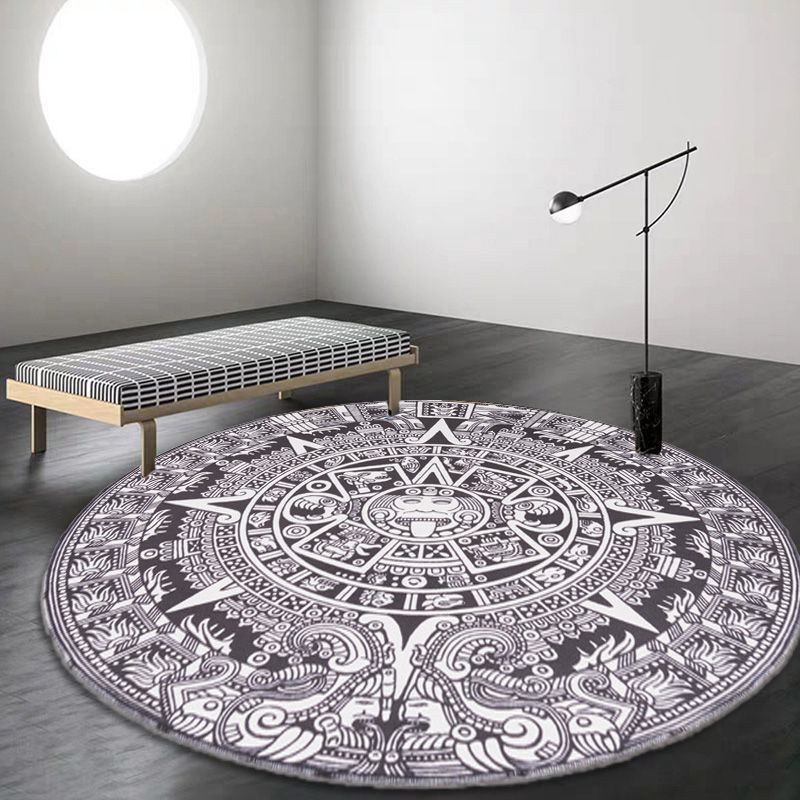 Vintage Floral Pattern Rug Blue and Black Polyester Rug Washable Pet Friendly Non-Slip Area Rug for Living Room