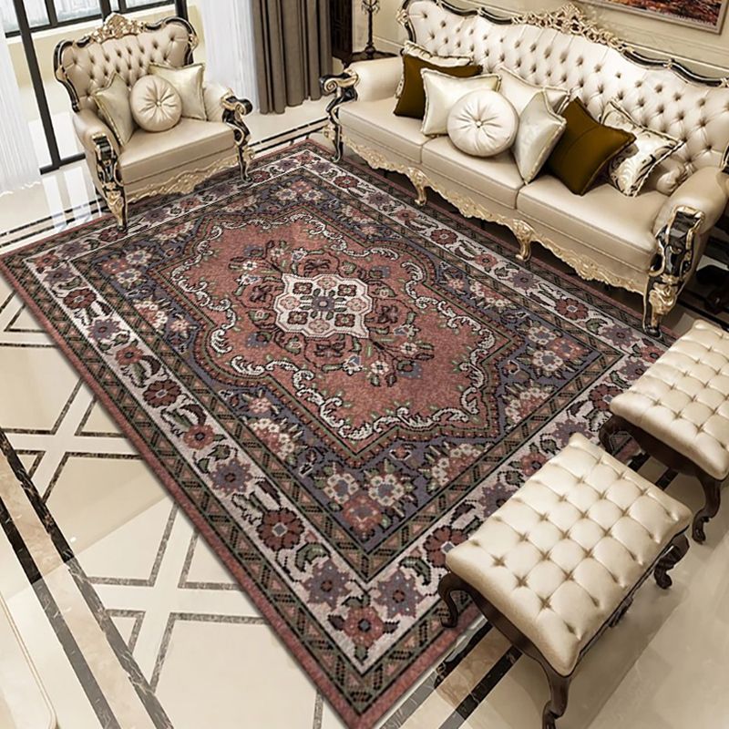 Wine Red Vintage Carpet Polyester Graphic Carpet Washable Carpet for Living Room