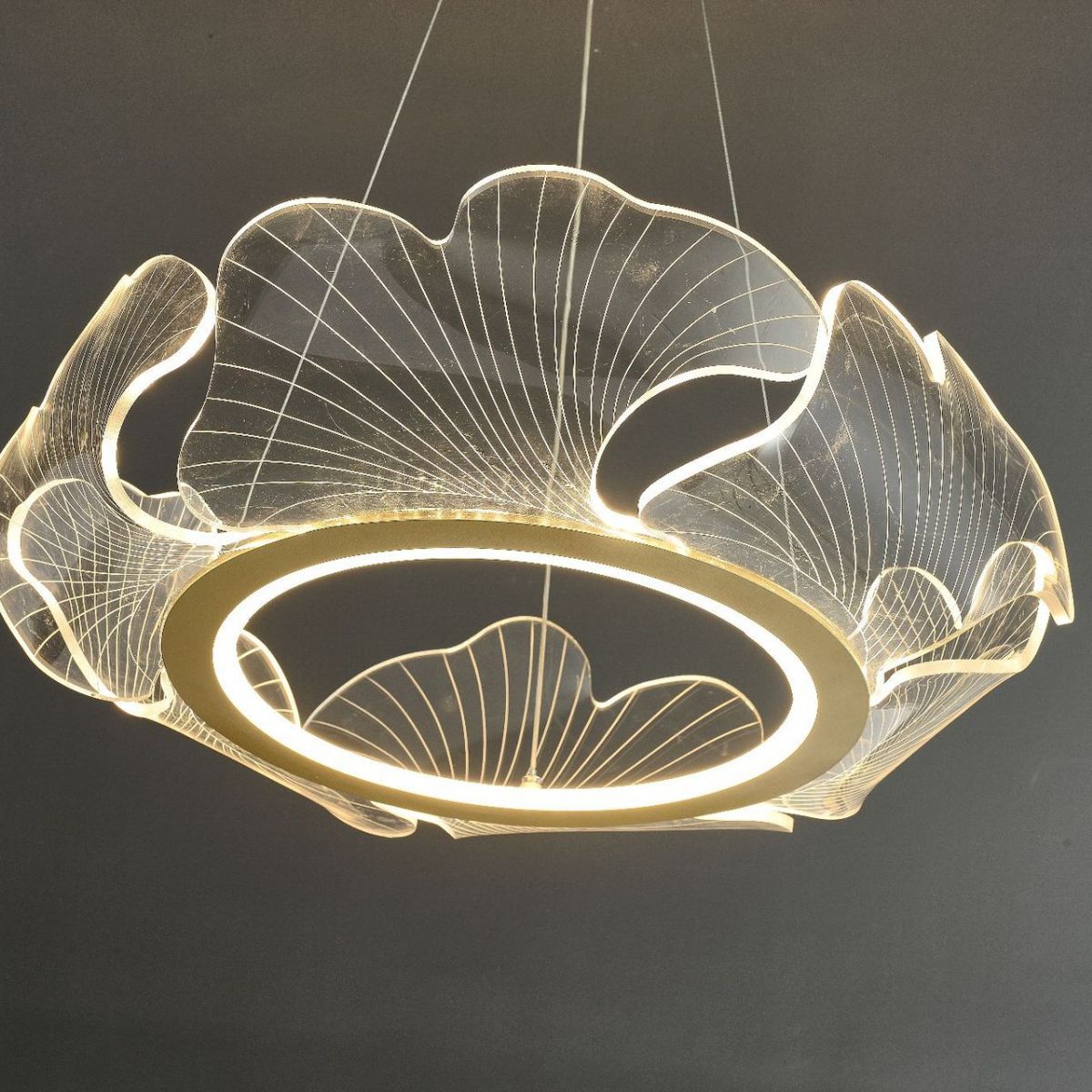 Acrylic Leaf LED Chandelier Light Simplicity Gold Finish Pendant Light for Dining Room