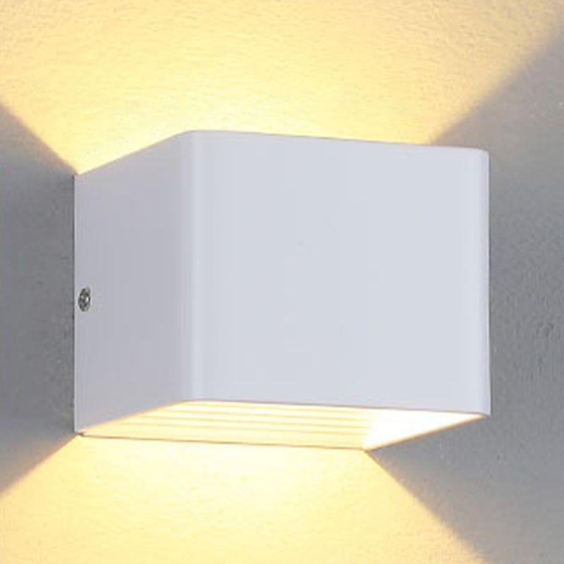 Modern Style Square Shape Wall Sconce Metal 2 Light Sconces for Corridor