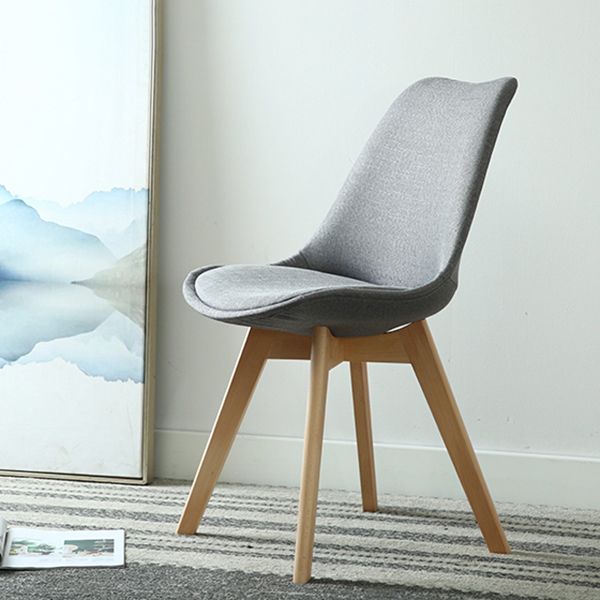 Scandinavian Bedroom Upholstered Side Chair Matte Finish Parsons Dining Chair