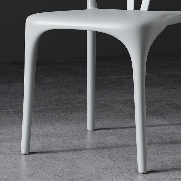 Chaises de restauration en plastique de style moderne