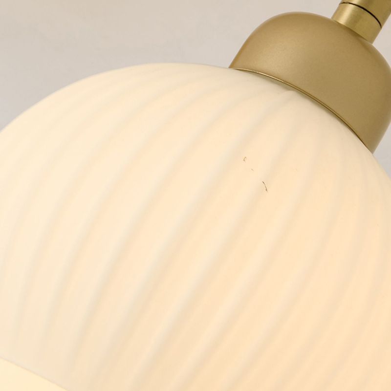 Modern Simple Iron Ceiling Light Ball Shape Ceiling Lamp for Bedroom