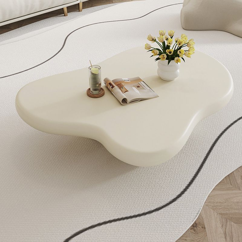 Scandinavian Style Coffee Cocktail Table Solid Wood 3 Legs Coffee Table in White