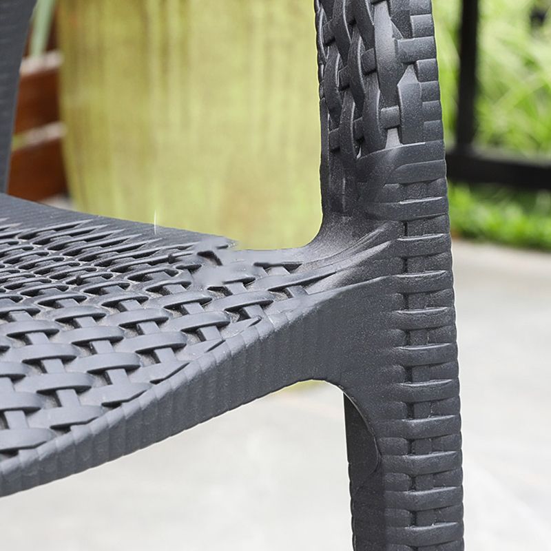 Contemporary Plastic Outdoors Dining Chairs Stacking Patio Dining Chair