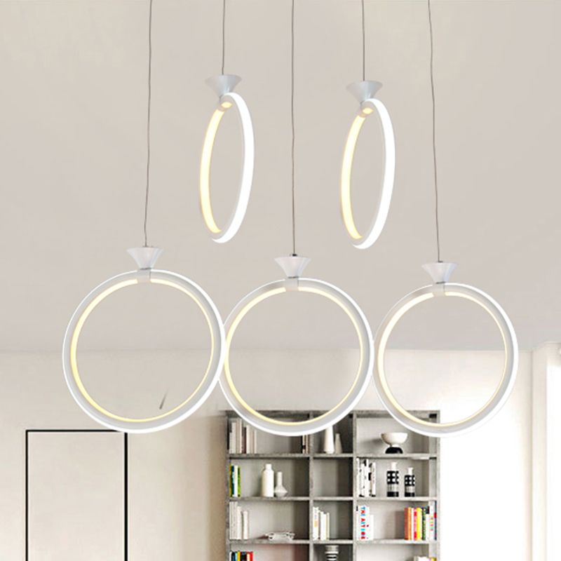 Pargante de clúster de múltiples anillos acrílico contemporáneo 3/5 lámpara de suspensión de cocina de la cabeza en luz cálida/blanca/natural