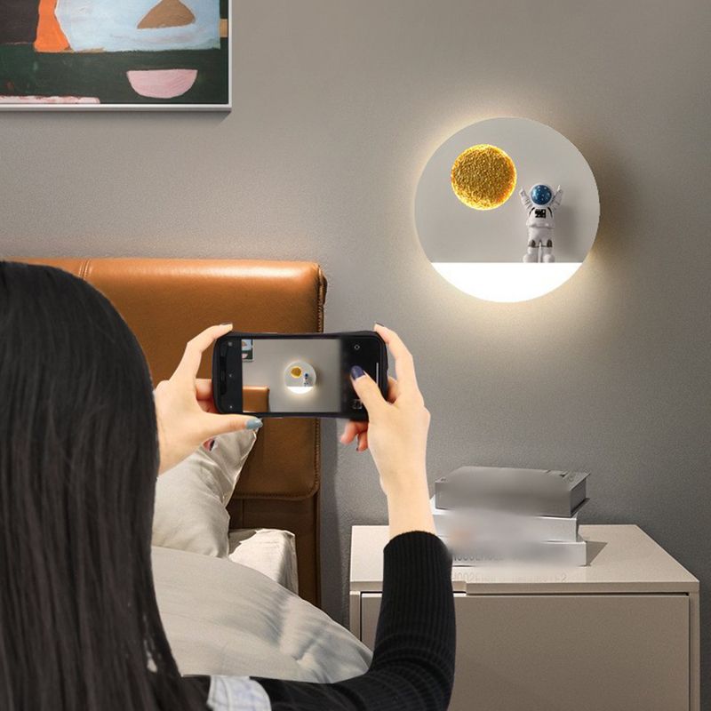 Creative Astronauts Wall Light Modern LED Wall Light Fixture for Bedroom