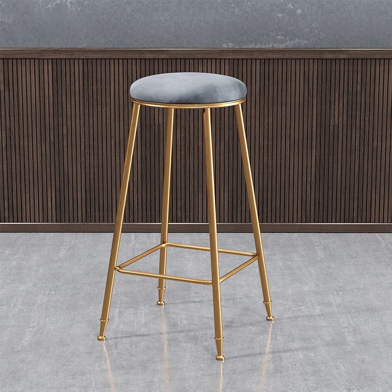 Contemporary Bar Stool Round Seat Barstool with Footrest and Metal Base
