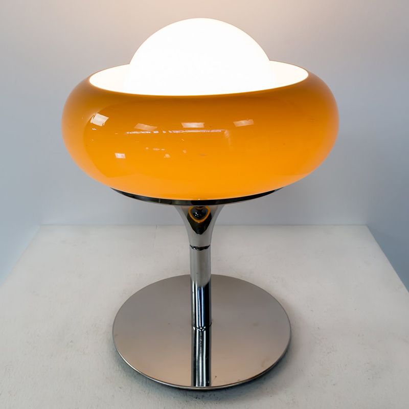Lampada da tavolo a forma di bocciolo in vetro marrone chiaro Lampada da notte contemporanea con 1 lampadina con finitura cromata per soggiorno