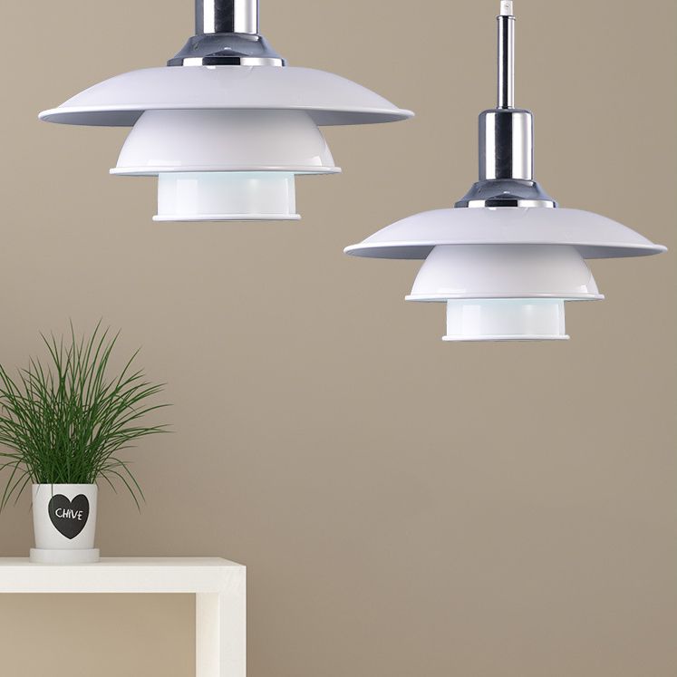 Wit metaalvliegende schotel Hangende licht 1 lichte Noordse stijl hangende lamp voor restaurant