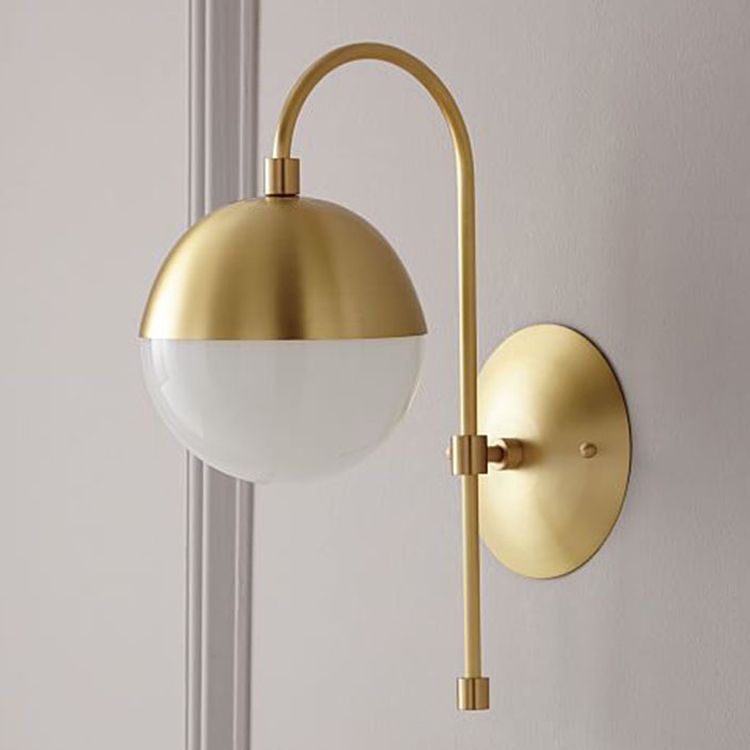Nordic Style Metal Wall Light Globe 1 Light Wall Sconce for Living Room