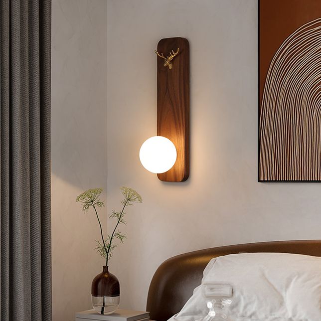 Luci da parete in legno alte da 16 "moderni lampada da applique con tonalità in vetro di latte