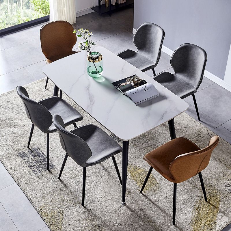 Mesa de comedor de piedra sinterizada 4 Piernas Mesa de rectángulo de base de acero de carbono negro para el hogar