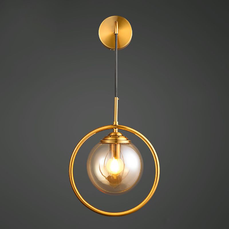 Runde Wandleuchte minimalistische Leuchtenleuchte mit Glasschatten