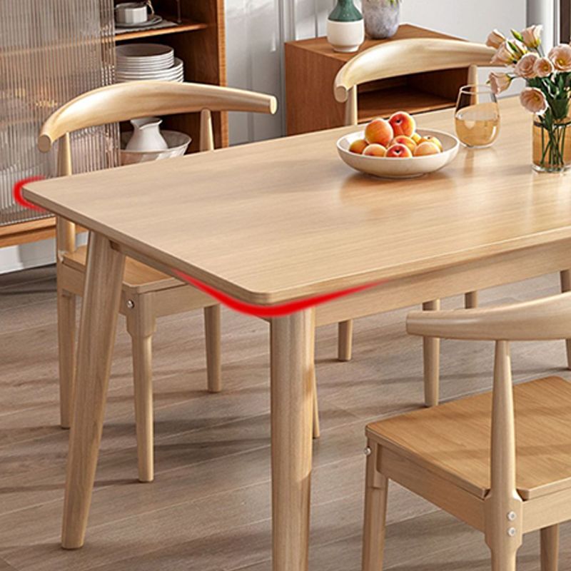 Contemporary Round Dining Table Solid Wood Dinner Table with 4 Legs