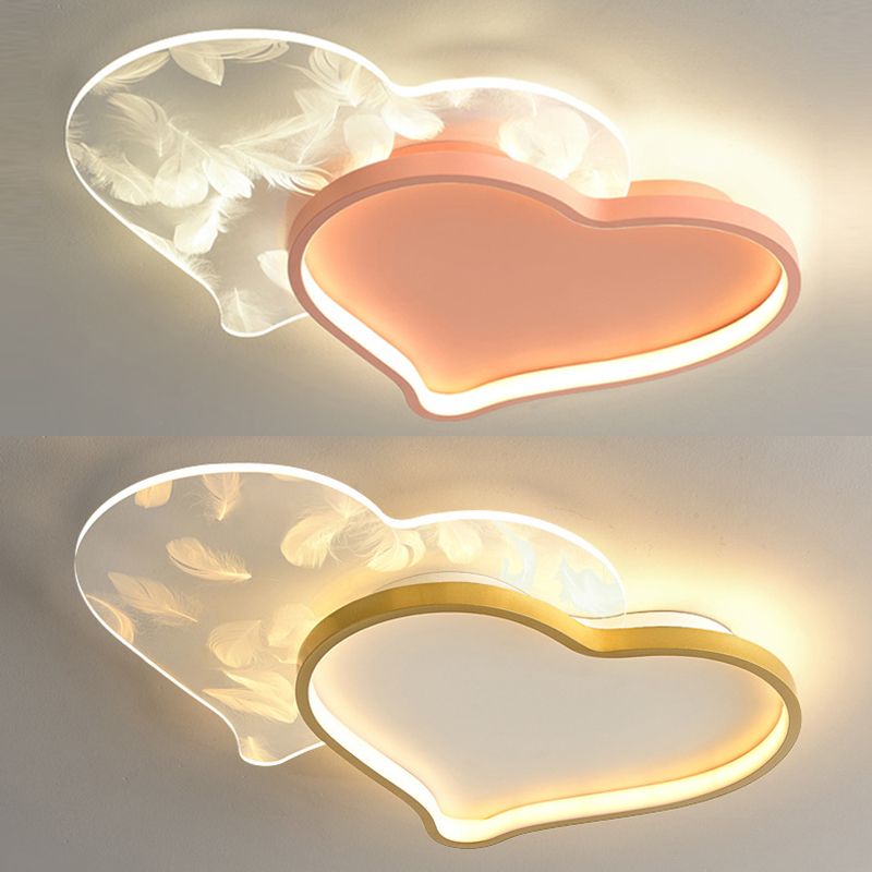 Nordic Double-Heart Shaped Flush Light Acryl Schlafzimmer LED Flush Mount Deckenleuchte mit Feder Dekor