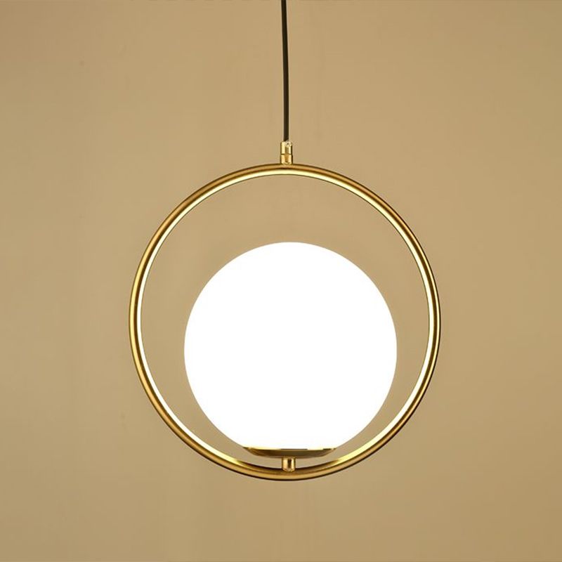 Globe Dining Room Suspension Lampe Milky Verre 1 Bulbe Pendre moderne Lumière avec boucle de laiton