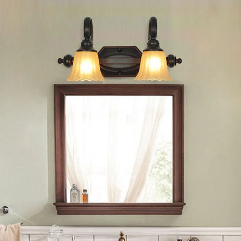 Simplicité traditionnelle Bell Vanity Sconce Lights Ribbed Glass Wall Mount luminaire