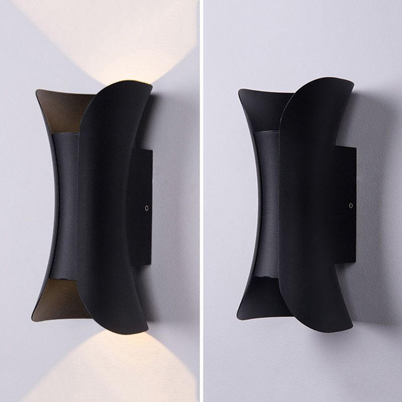 Curl Shape Wall Light Modern Style Metal 2 Lights Sconce for Living Room