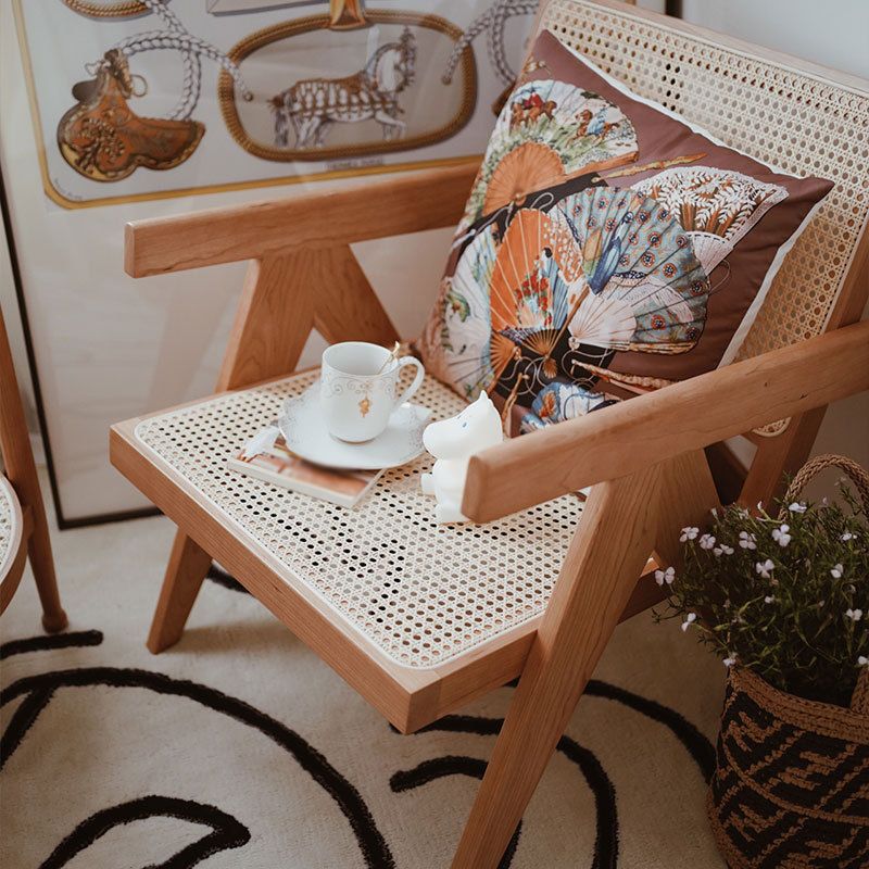 Contemporary Style Chairs Dining Arm Chair with Wooden Legs for Kitchen