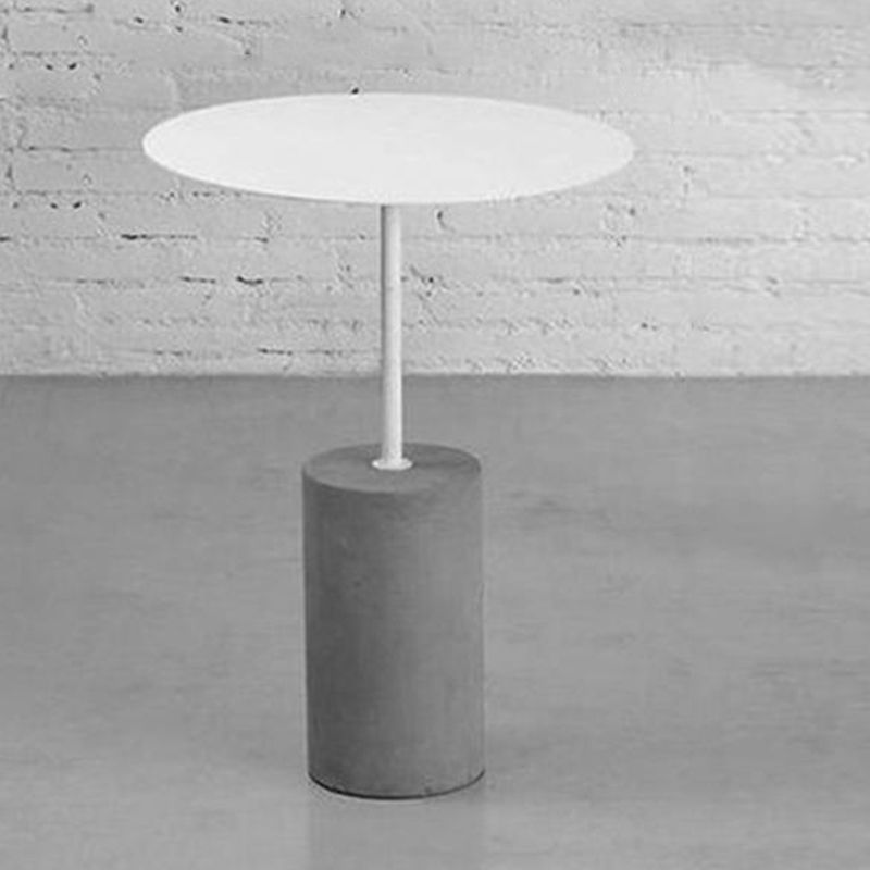 Modern Metal Round Top Side Table Concrete Pedestal End Table