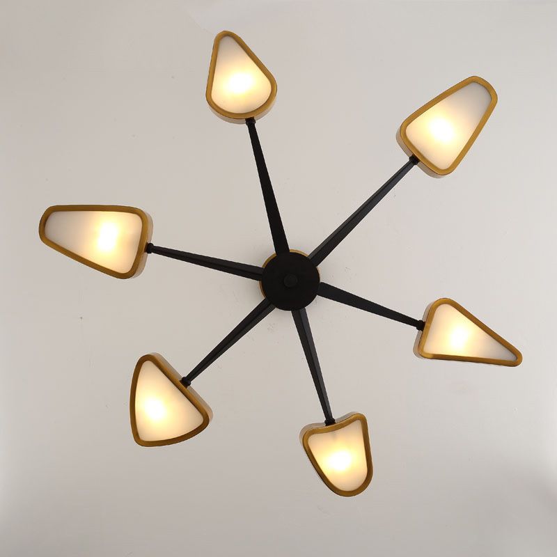 Lampada triangolare minimalista lampada da letto in metallo lampadario appeso in oro