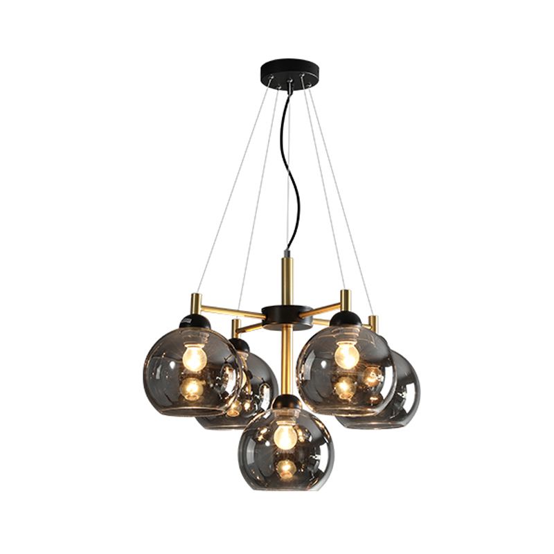 Amber / Smoke Grey Glass Spherical Chandelier Light Modernisme 5 têtes Black Finish Pendant Lighting Ayémorrat