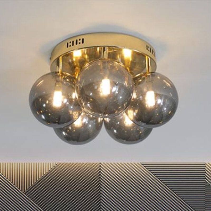 Kugel Rauchgrau -Glas Deckenlampe postmoderne 5 Lichter Gold Finish Halbflush Leuchte