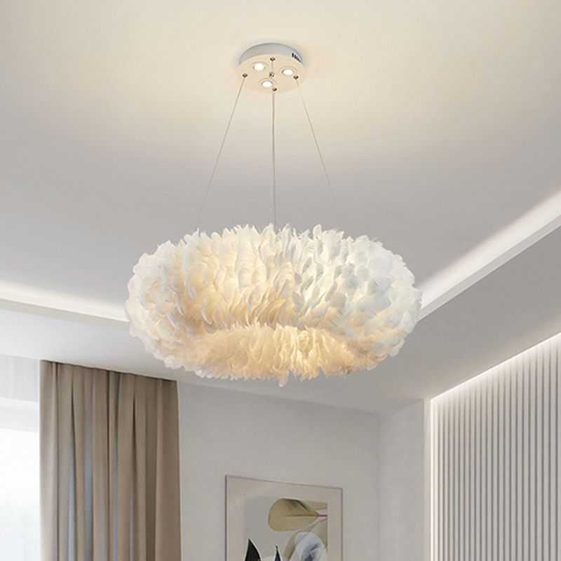 White Doughnut Shape Feather Chandelier Light Modern Style Hanging Pendant Lamp for Bedroom