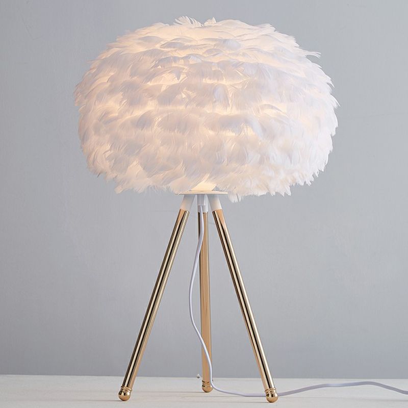 Feather Sphere Table Lighting Nordic 1 Head Nightstand Lamp with Metallic Tripod for Living Room