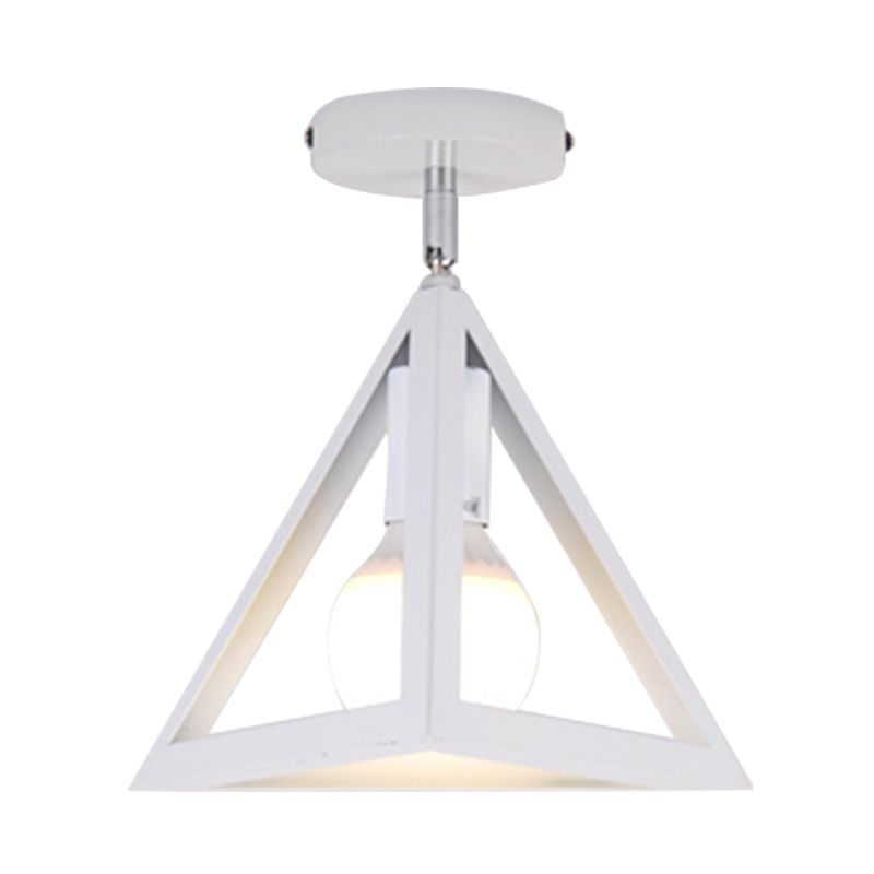 Lámpara de techo semi empotrada de jaula de alambre industrial retro con pantalla triangular Lámpara de techo de metal de 1 cabezal en negro/gris/blanco
