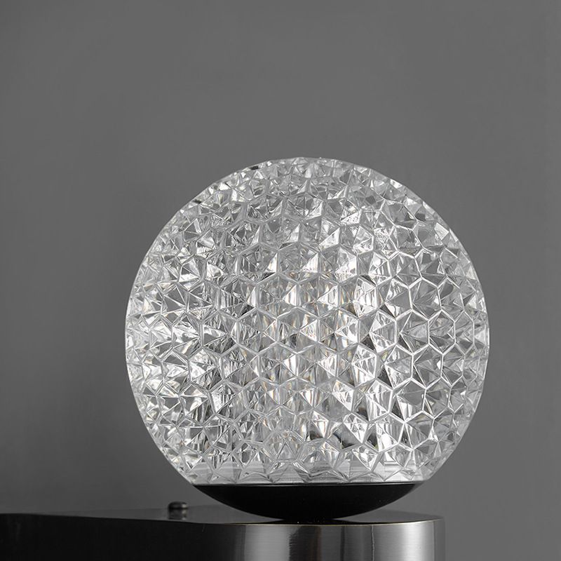 Metal Globe Sconce Light Modern 1-Light Sconce Light Fixture for Bedroom