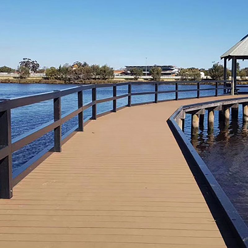 Striped Pattern Patio Flooring Tiles Square Nailed Flooring Tiles Garden