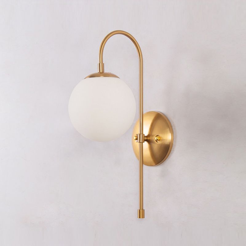 1 Light Unique Shape Wall Light Fixture Modern Wall Mounted Lighting in Gold Finish