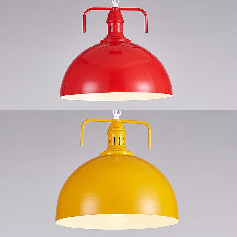 Lumière suspendue industrielle colorée d'éclairage de pendentif en métal pour le salon