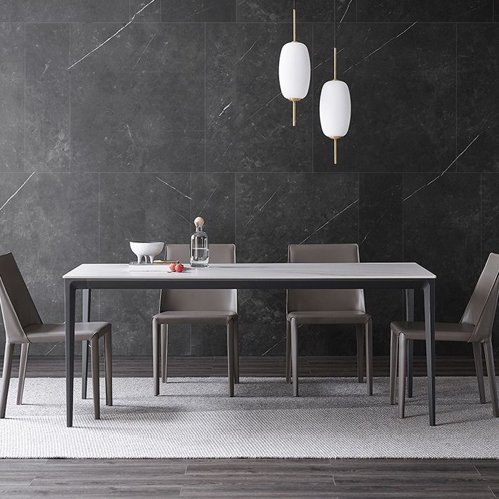 Eenvoudige keuken rechthoekige vorm eettafel gesinterde stenen top eettafel met 4 potenbasis
