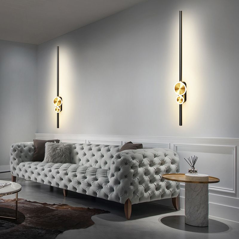 Linear Shape Metal Wall Lights Modern Style 3 Light Wall Mounted Light Fixtures in Black