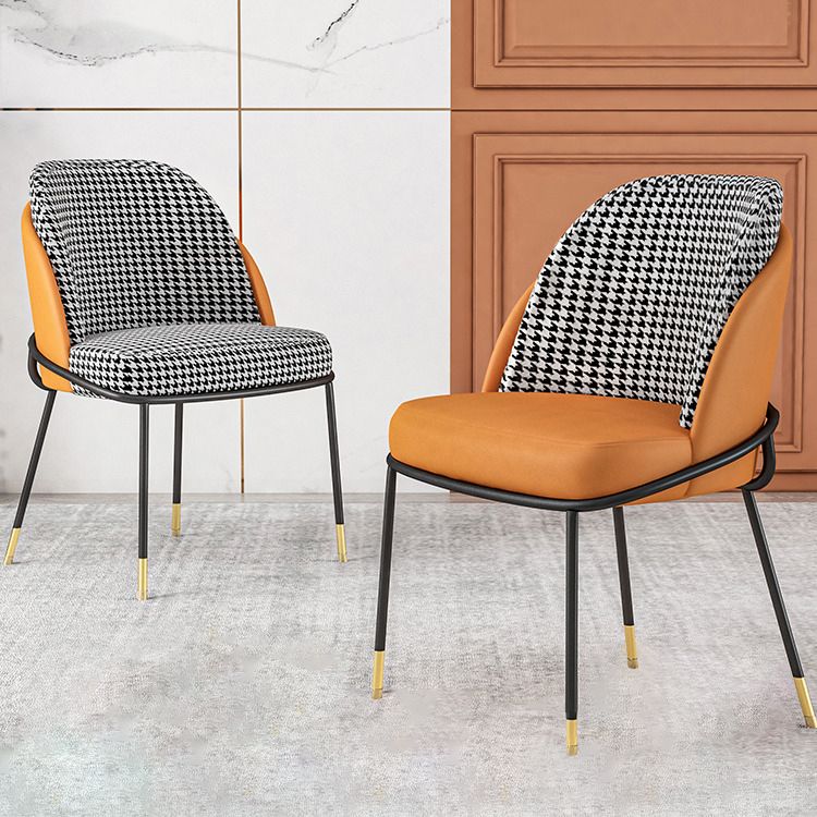 Silla sin brazos tapizada silla de comedor de metal de estilo nórdico para uso en restaurantes