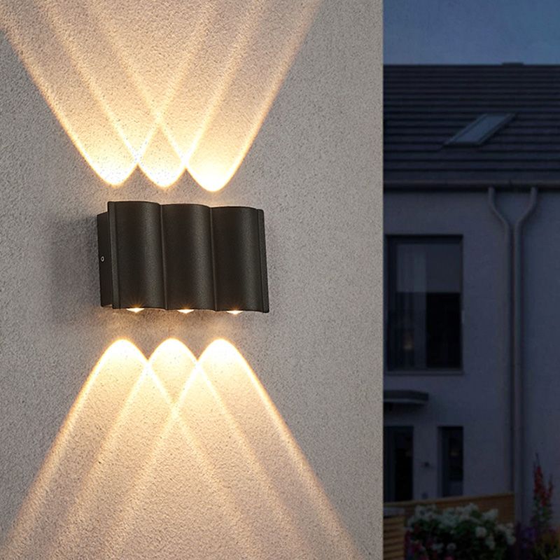 Tubes de style minimaliste moderne de haut en bas de la mur à lad lad lampe à la paroi des lumières murales en métal pour mur extérieur