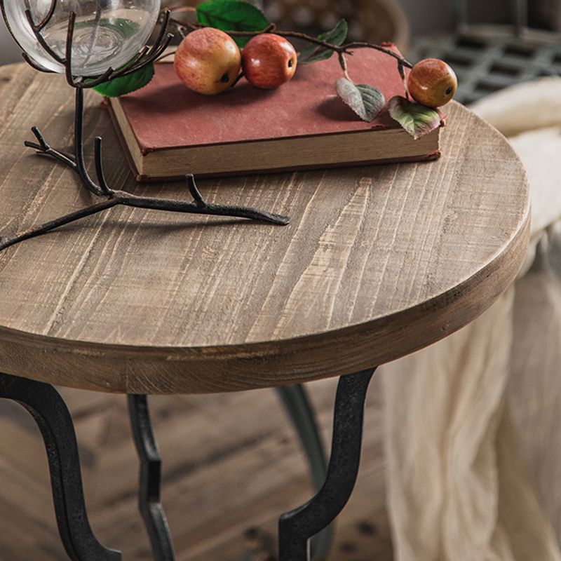 French Country Distressed Wooden Coffee Table Round Top Cocktail Table for Living Room